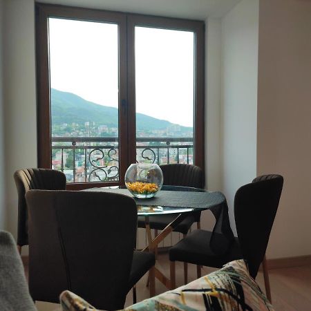 Grand View Apartment Skopje Buitenkant foto