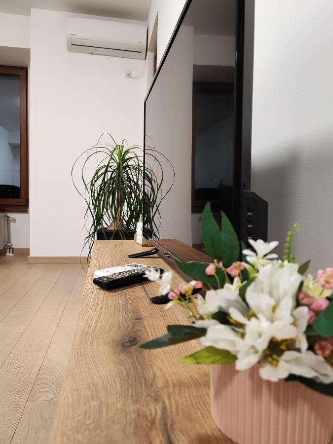 Grand View Apartment Skopje Buitenkant foto